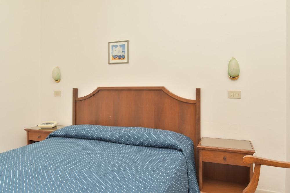 Hotel Maronti 바라노디스키아 외부 사진
